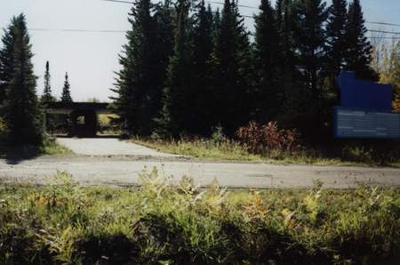 Hiawatha Drive-In Theatre - Marquee Ticket Booth 1998 Courtesy Eric Scott